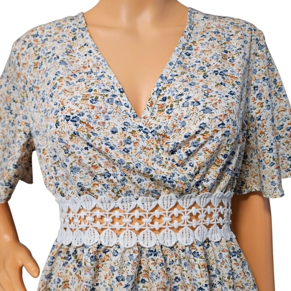 Wmns Ditsy Floral Kimono Mini Dress Boho Cottagecore Lace Waist Cutout XS/S - Picture 3 of 8